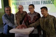 Adira Finance dan Manulife...