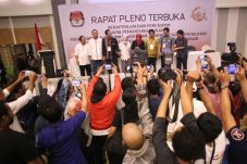 Sah! Kotak Kosong Resmi...