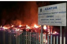 Gedung DPRD Muna Barat...