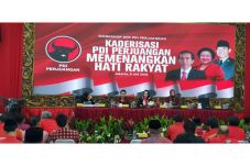Kepemimpinan Politik...