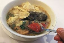Mencicipi Aneka Sop...