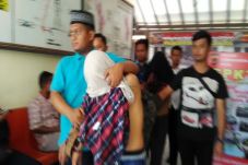 Jatuh dari Motor, Perampok...