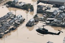 Banjir Jepang Tewaskan...