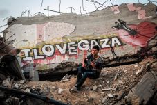 Qatar Desak Tel Aviv...