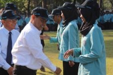 UNS Lepas 3.073 Mahasiswa...