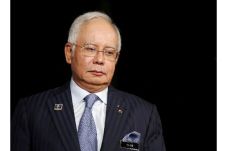 Najib Razak Bayar Kekurangan...