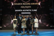Klinik Kedokteran Estetika...