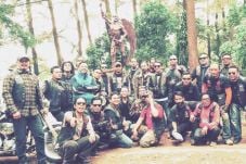 Bangun Monumen, Bikers...