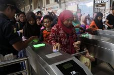 KCI Keluarkan Multi...