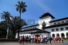 Gedung Sate Bakal Jadi...