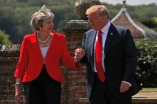 Trump Sarankan PM Inggris...