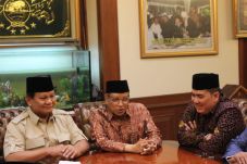 Pantun Prabowo Usai...