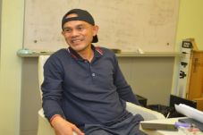 Herman Seventeen Ciptakan...