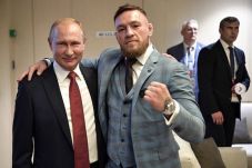 Puji Pesiden Putin,...
