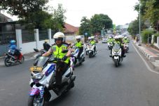 Amankan Sepeda Cross...