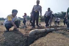 Cemari Sungai Citarum,...