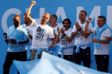 Guardiola Pasrah 16...
