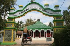 Menelisik Sejarah Masjid...