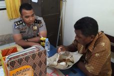 Polda Maluku Kirim Bantuan...