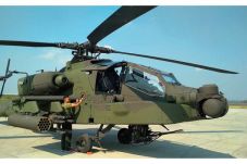 Helikopter Apache AH...