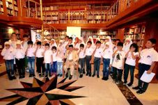 BJ Habibie Serukan Pentingnya...