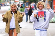 Hailey Baldwin Siapkan...