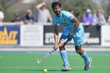 Timnas Hoki India Bidik...