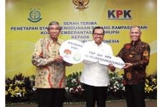 Kejaksaan Agung Terima...
