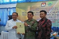 KPU Tetapkan Karna-Tarsono...