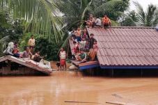 Bendungan di Laos Jebol,...