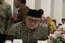 Ketua MPR Sedih Adiknya...