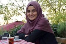 Israel Bebaskan Tahanan...