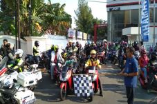 Pengalaman Rasakan Touring...