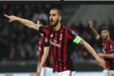 Pelatih Massimiliano...