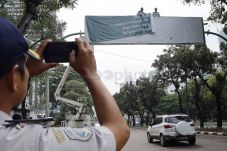 Besok Perluasan Ganjil...