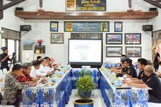 Kantor Wilayah Bea Cukai...