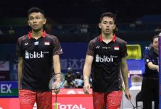 Ketemu Musuh Bebuyutan,...