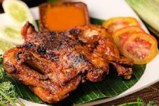 Ayam Taliwang Khas Lombok...