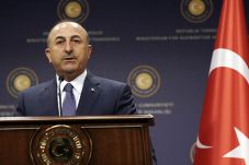 Protes Sanksi AS, Turki...