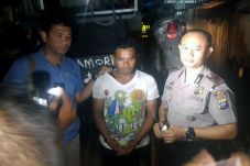 Kabur Empat Hari, Penganiaya...