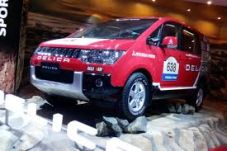 Impor Mitsubishi Delica...