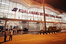 Sebut Bom di dalam Pesawat,...