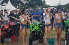 Usher Seksi GIIAS 2018,...