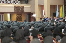 Butuh Program Khusus...