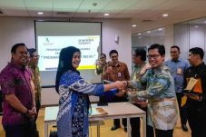 Bank Mantap Ekspansi...