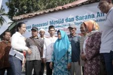 Menteri Rini Beri Akses...