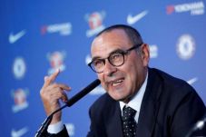 Sarri: Hazard Berkomitmen...