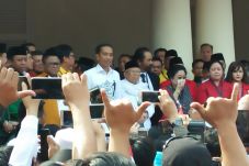 Tiba di Gedung Joang,...