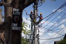 PLN Berhasil Nyalakan...