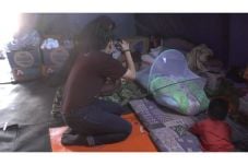 Kisah Bayi yang Lahir...